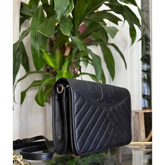 ♦️♦️ AUTHENTIC TORY BURCH BLACK FLEMING/ALEXA HANDBAG ♦️♦️ - Picture 10 of 16